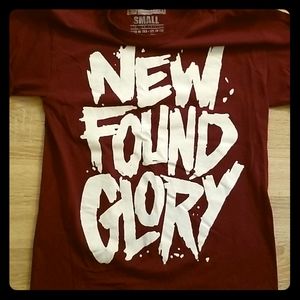 New Found Glory "Pop Punks Not Dead" Tee